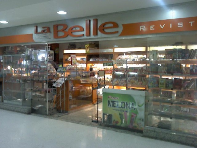 Revistaria e tabacaria